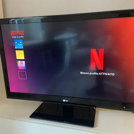 Old Center アパート