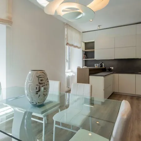 Old Center Apartment